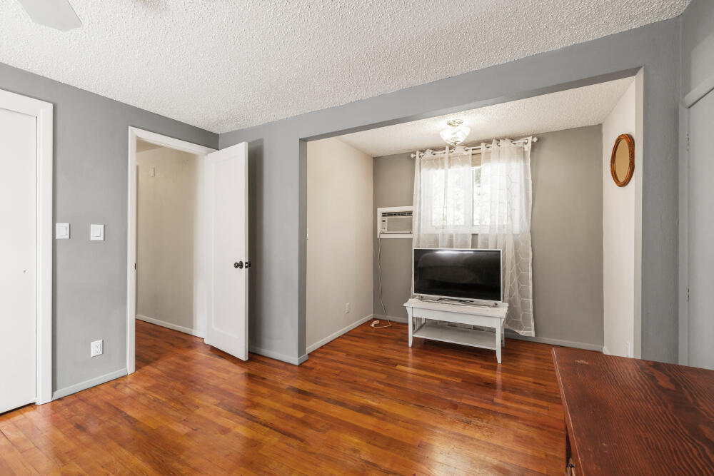 Homedale - Residential