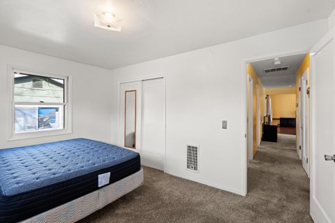 Tiny photo for 1124 Mt Pitt Avenue, Medford, OR 97501 (MLS # 220215212)