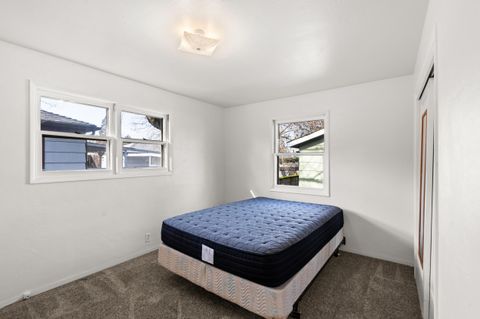 Tiny photo for 1124 Mt Pitt Avenue, Medford, OR 97501 (MLS # 220215212)