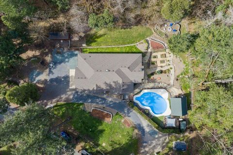 Tiny photo for 790 Savage Creek Road, Grants Pass, OR 97527 (MLS # 220216928)