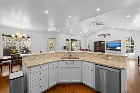 Tiny photo for 790 Savage Creek Road, Grants Pass, OR 97527 (MLS # 220216928)