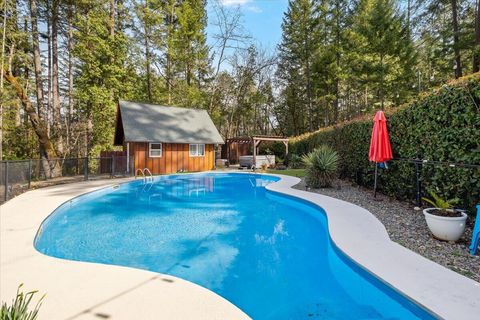 Tiny photo for 790 Savage Creek Road, Grants Pass, OR 97527 (MLS # 220216928)