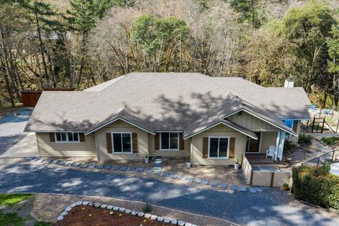 Tiny photo for 790 Savage Creek Road, Grants Pass, OR 97527 (MLS # 220216928)