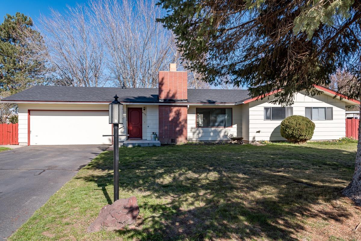 Cypress Villa - Residential