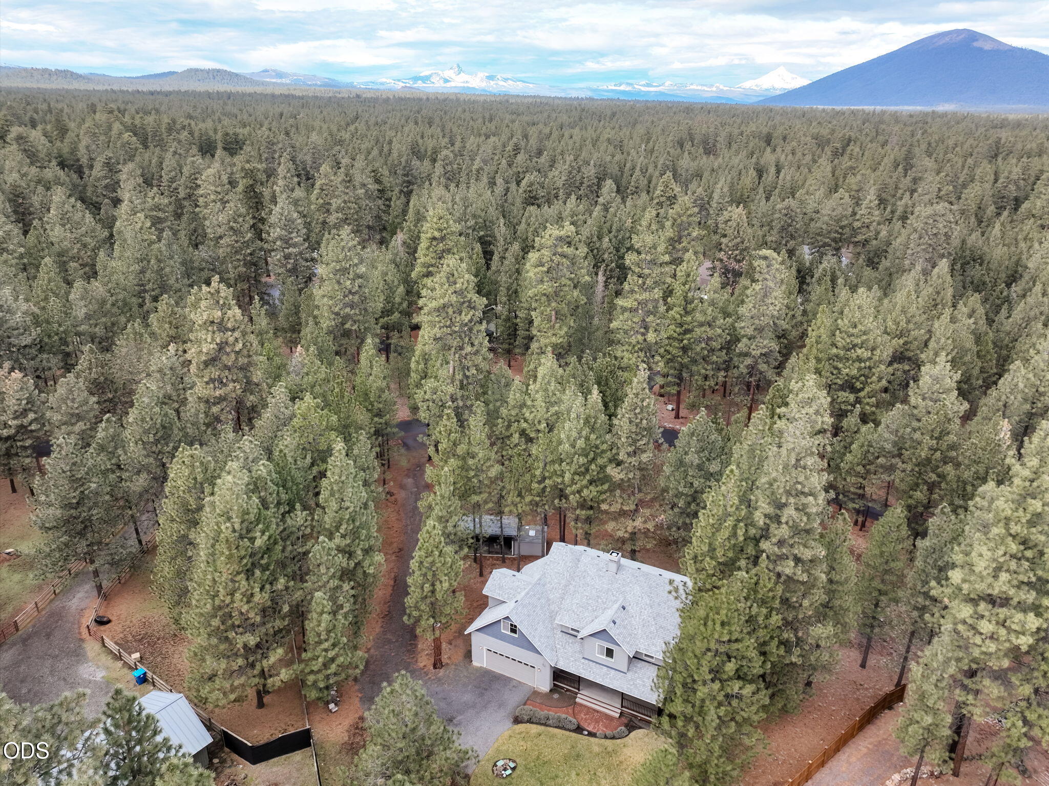 14450 Mountain View Loop