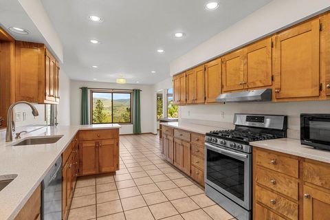 Tiny photo for 575 Dogwood Way, Ashland, OR 97520 (MLS # 220220097)