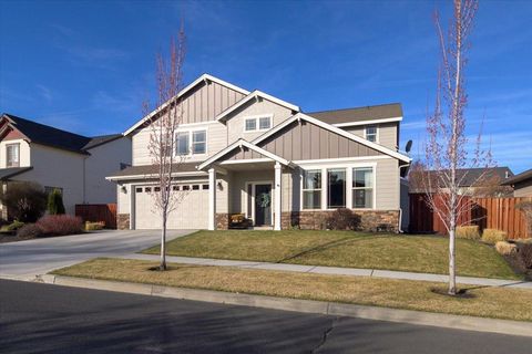 375 NW 28th Street Redmond OR 97756