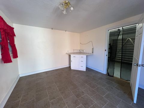 Tiny photo for 314 NW 3rd Avenue, John Day, OR 97845 (MLS # 220210799)