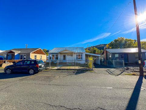 Tiny photo for 314 NW 3rd Avenue, John Day, OR 97845 (MLS # 220210799)