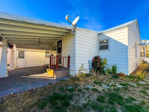 Tiny photo for 314 NW 3rd Avenue, John Day, OR 97845 (MLS # 220210799)