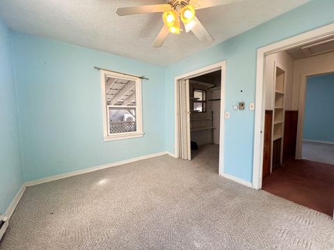 Tiny photo for 314 NW 3rd Avenue, John Day, OR 97845 (MLS # 220210799)