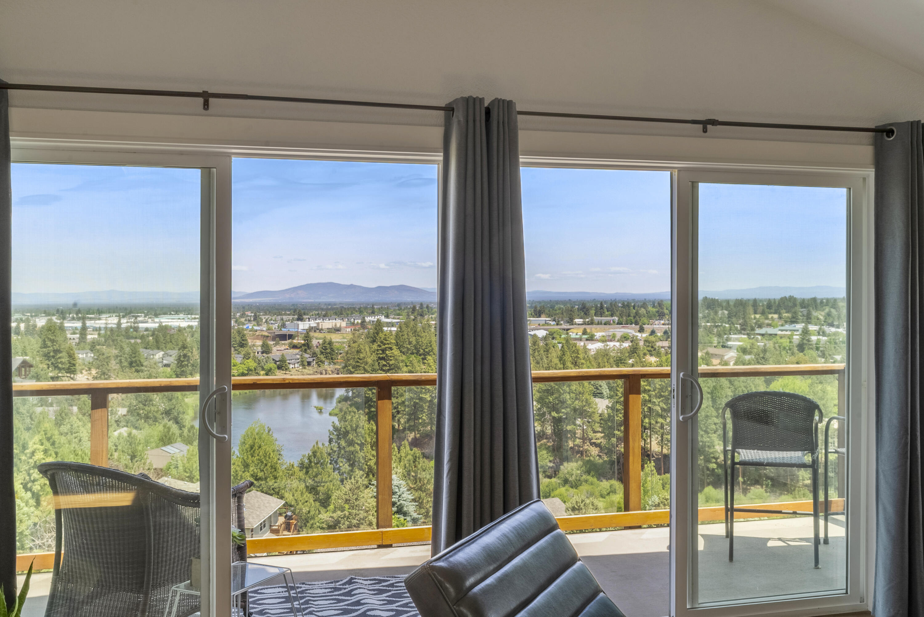 Hawks Ridge - Residential