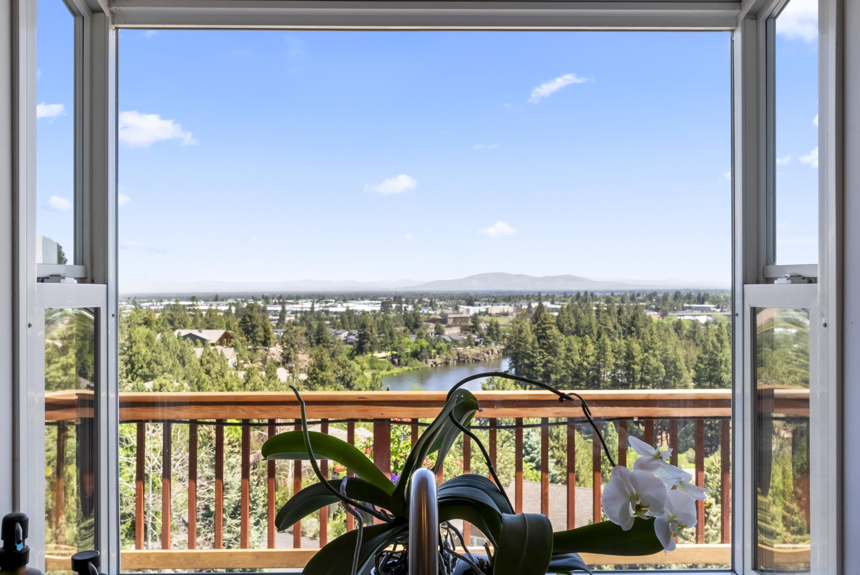 Hawks Ridge - Residential