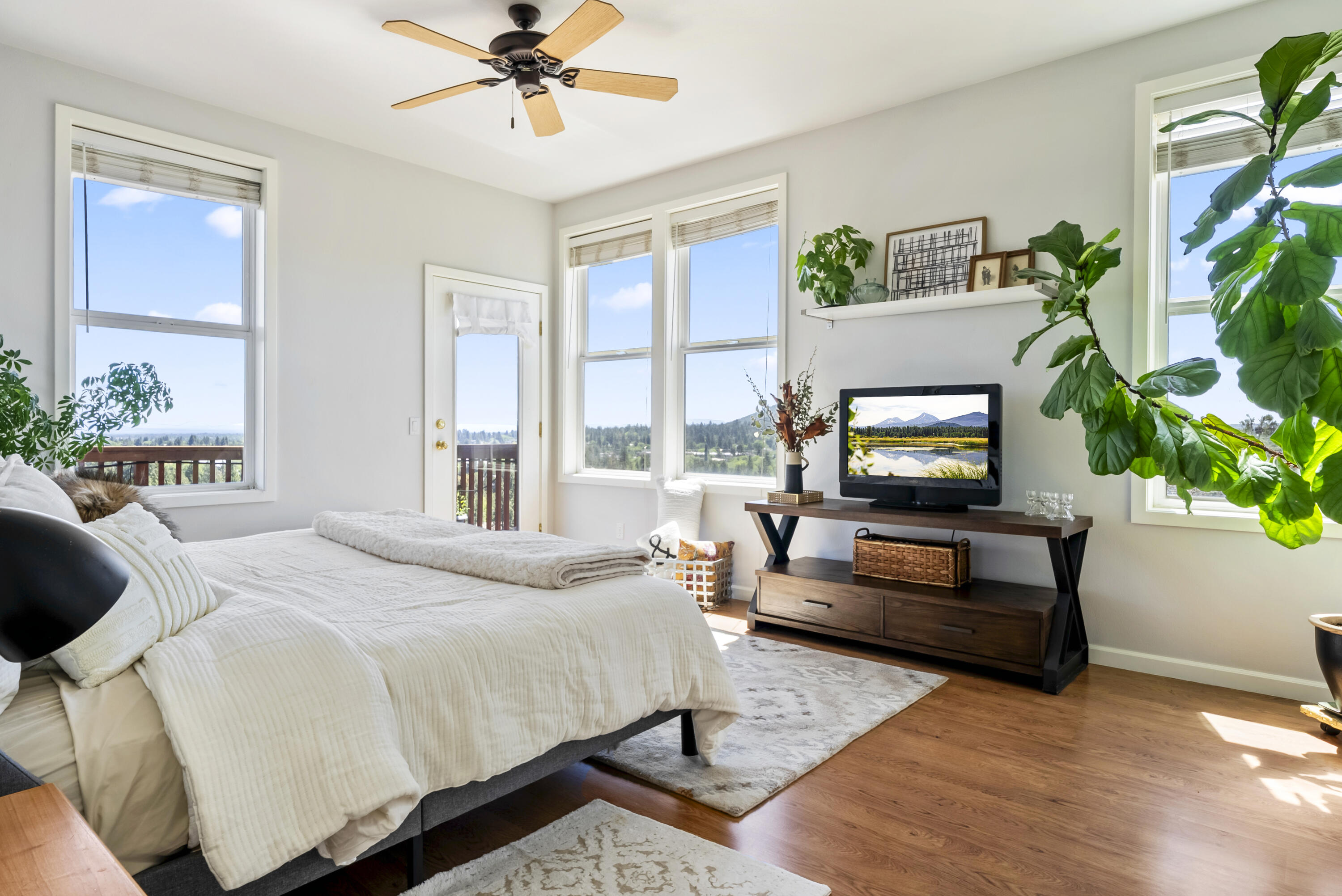 Hawks Ridge - Residential