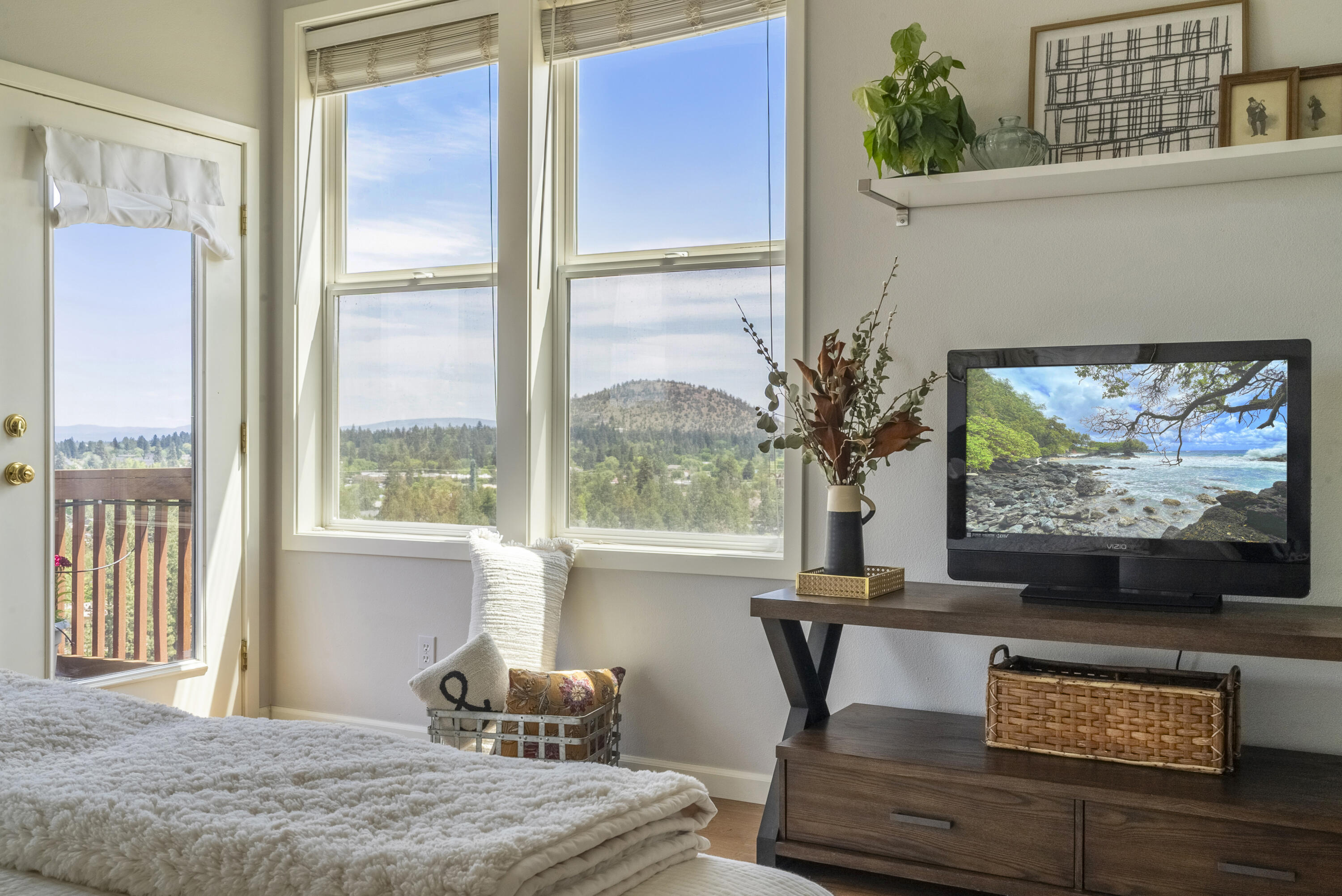 Hawks Ridge - Residential