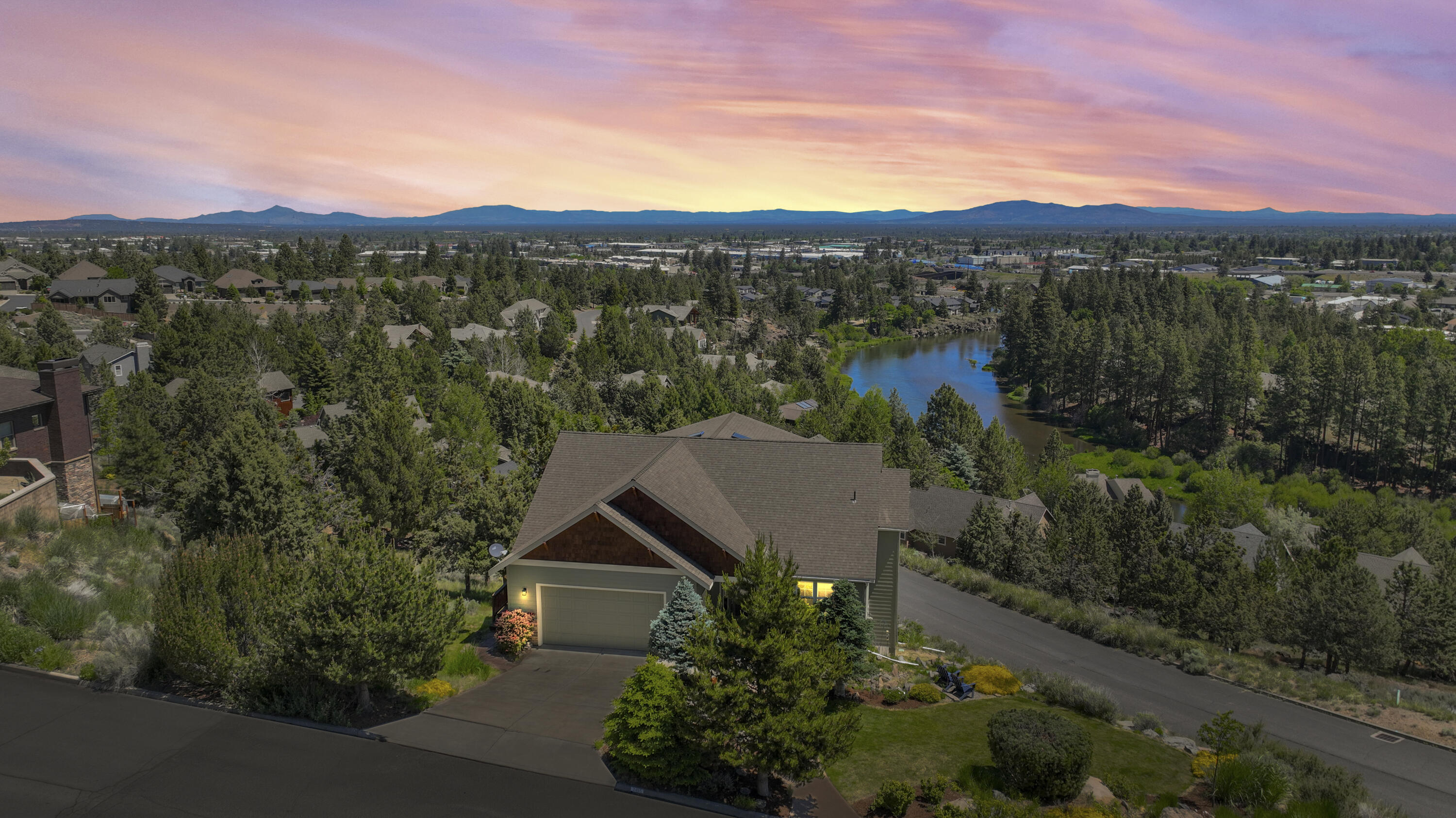 Hawks Ridge - Residential