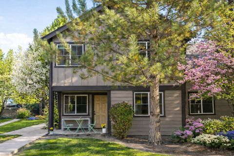 Photo of 1941 NW Monterey Pines Drive #UNIT 6, Bend, OR 97703 (MLS # 220213565)