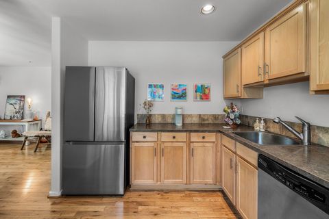 Tiny photo for 1941 NW Monterey Pines Drive #UNIT 6, Bend, OR 97703 (MLS # 220213565)