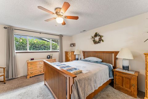 Tiny photo for 714 Brookside Circle, Rogue River, OR 97537 (MLS # 220217804)