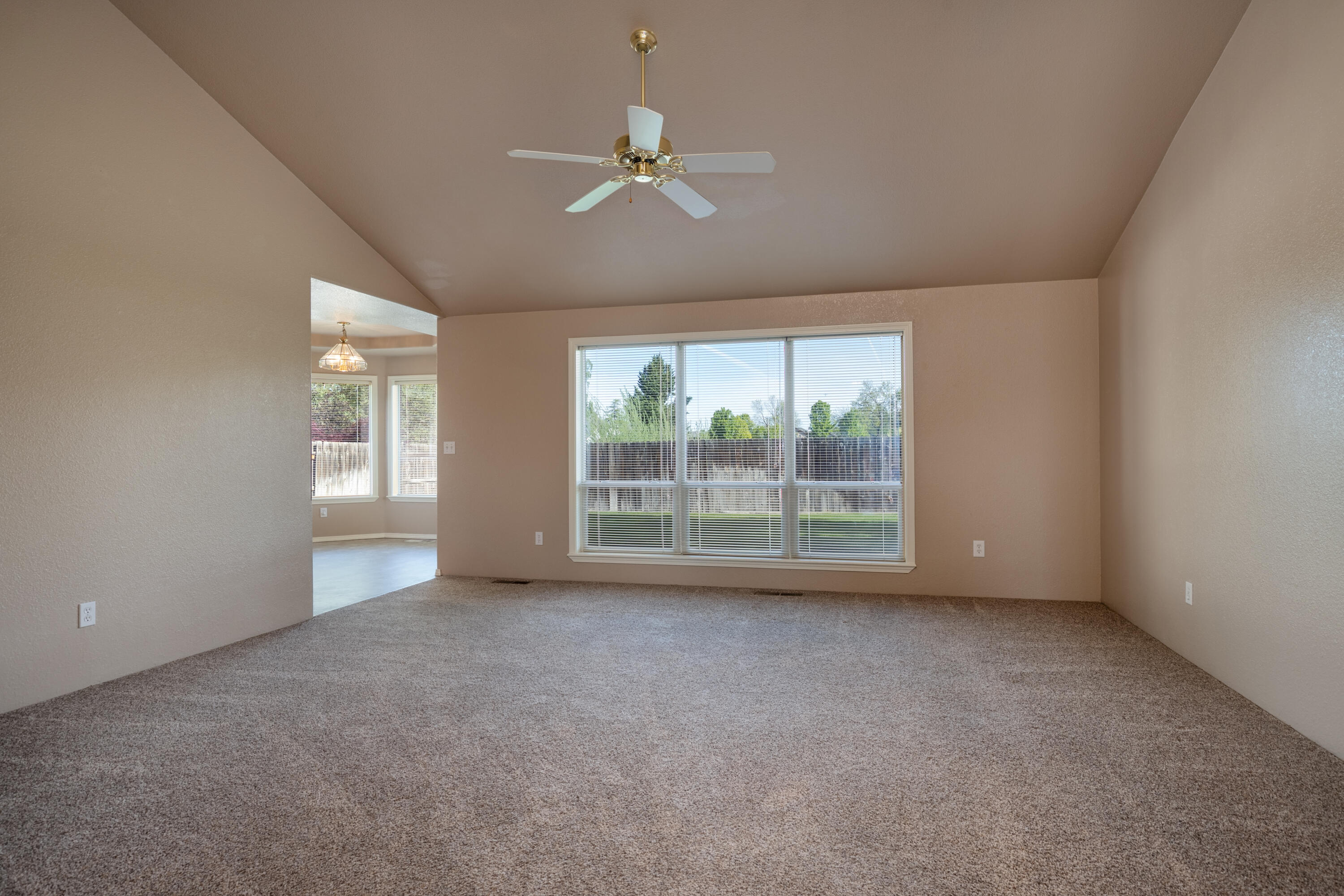 1621 Hollyhock Drive