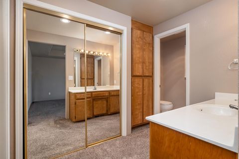 Tiny photo for 1621 Hollyhock Drive, Medford, OR 97504 (MLS # 220219707)