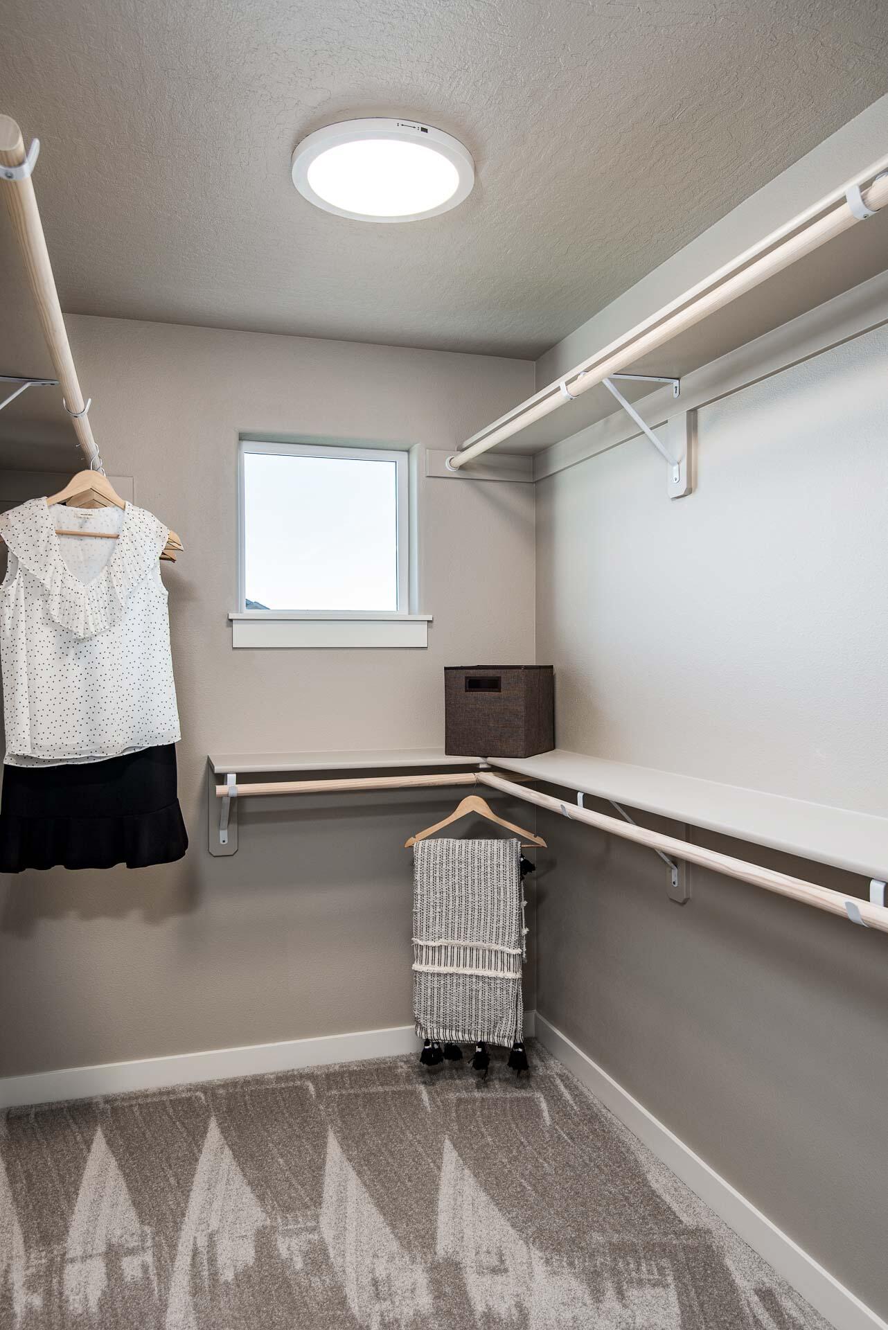 Mckenzie Meadow Vill - Residential