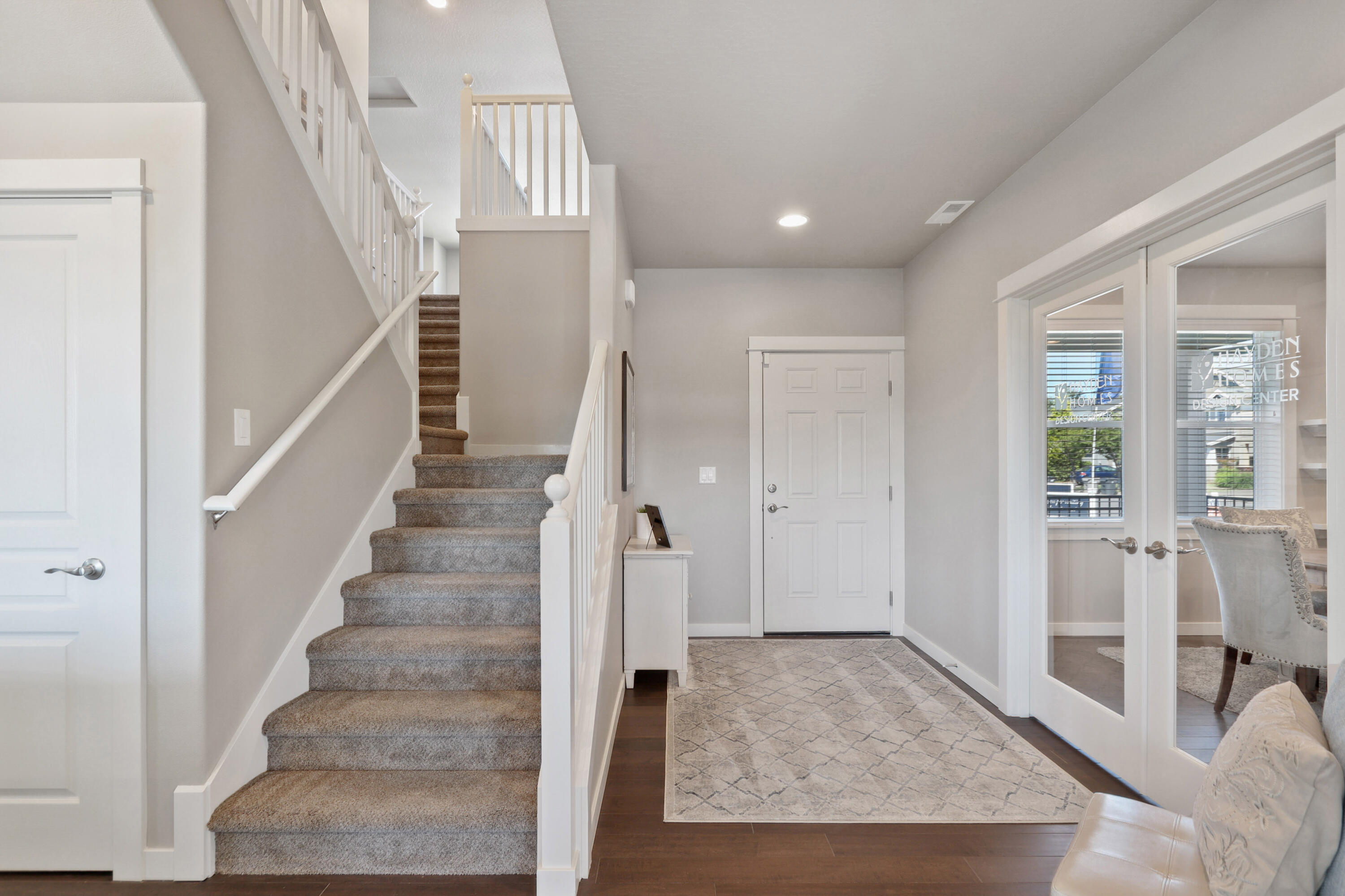 Mckenzie Meadow Vill - Residential