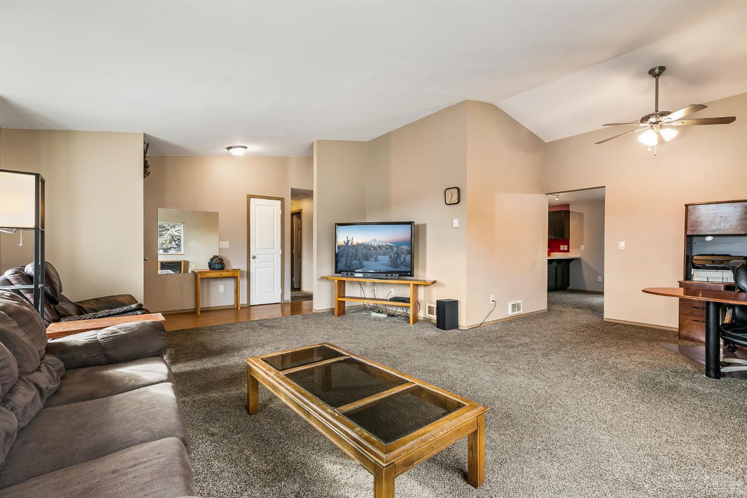 Golden Horseshoe - Residential