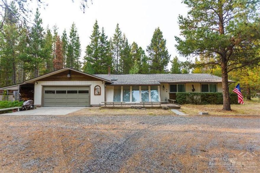 Fabulous 2 acre corner lot located on Sunrise Blvd. in La Pine. Very neat and clean 3 bedroom, 2 bath with den, 1812 SF. Brand new roof, new laminate flooring and vinyl flooring, new septic, freshly painted. Heat pump and A/C, also has a nice pellet stove. Nicely treed 2 acre corner lot located on a paved road. Easy to see!