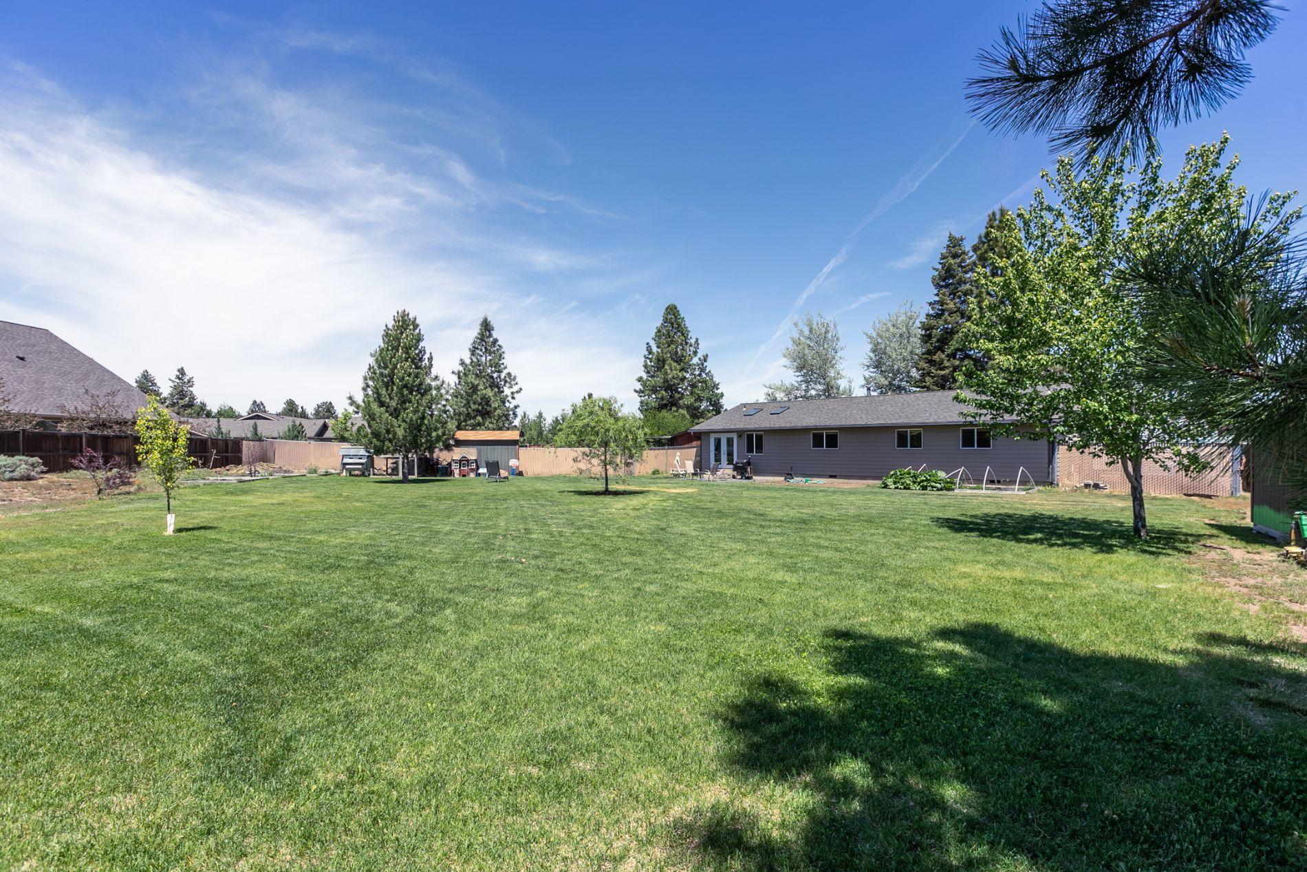 Vintage Faire - Residential