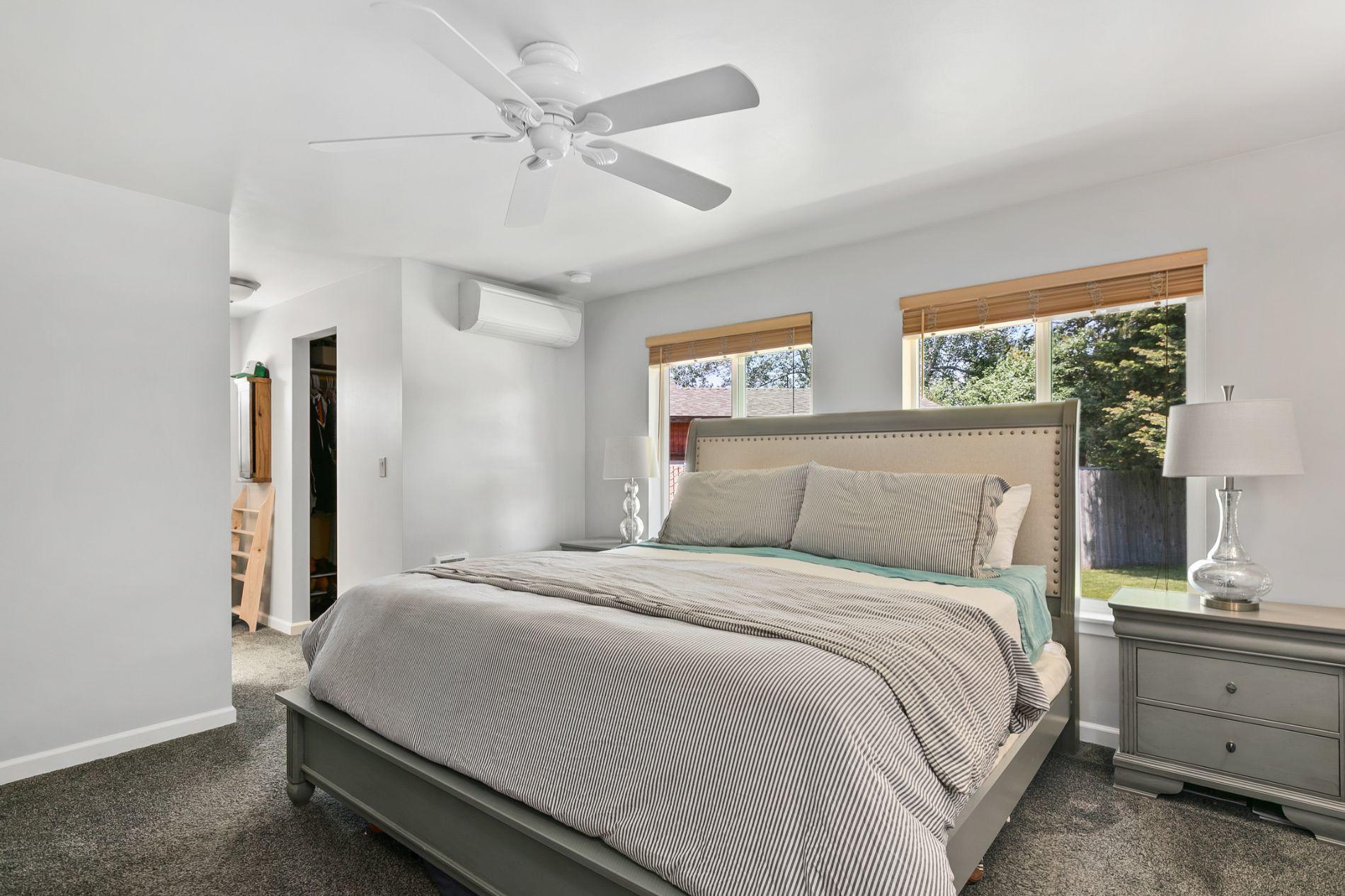 Vintage Faire - Residential