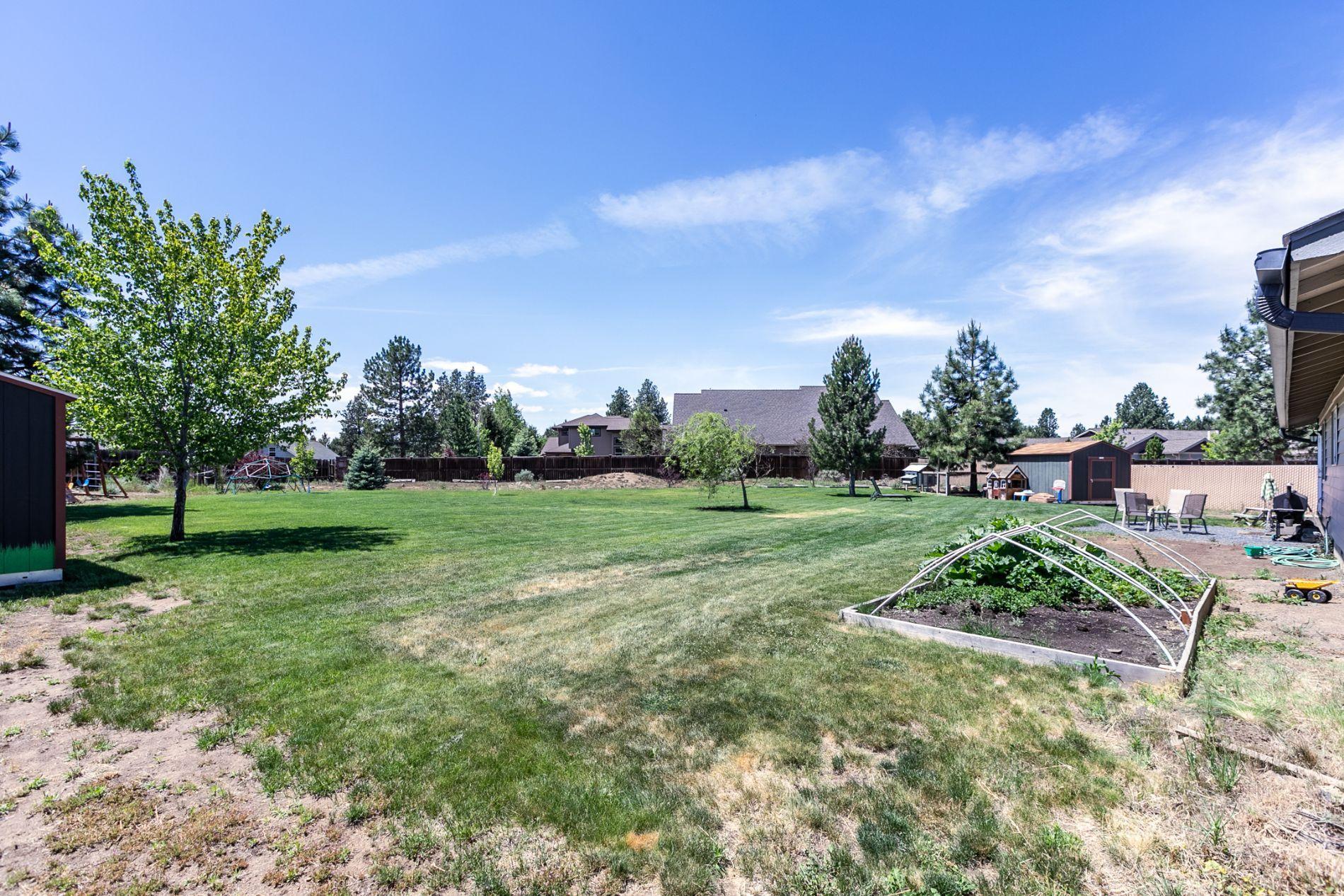 Vintage Faire - Residential