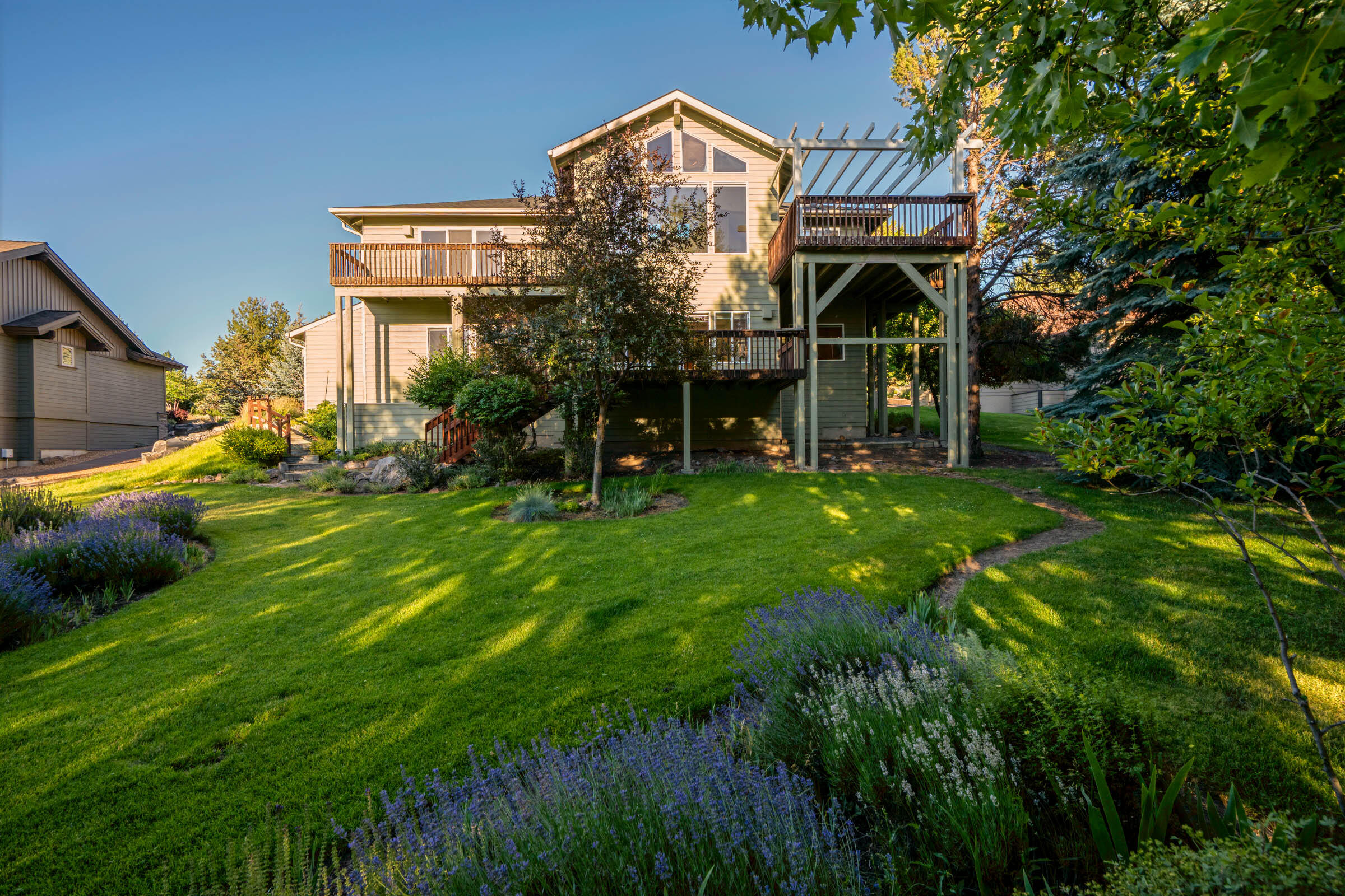 Eagle Crest - Residential