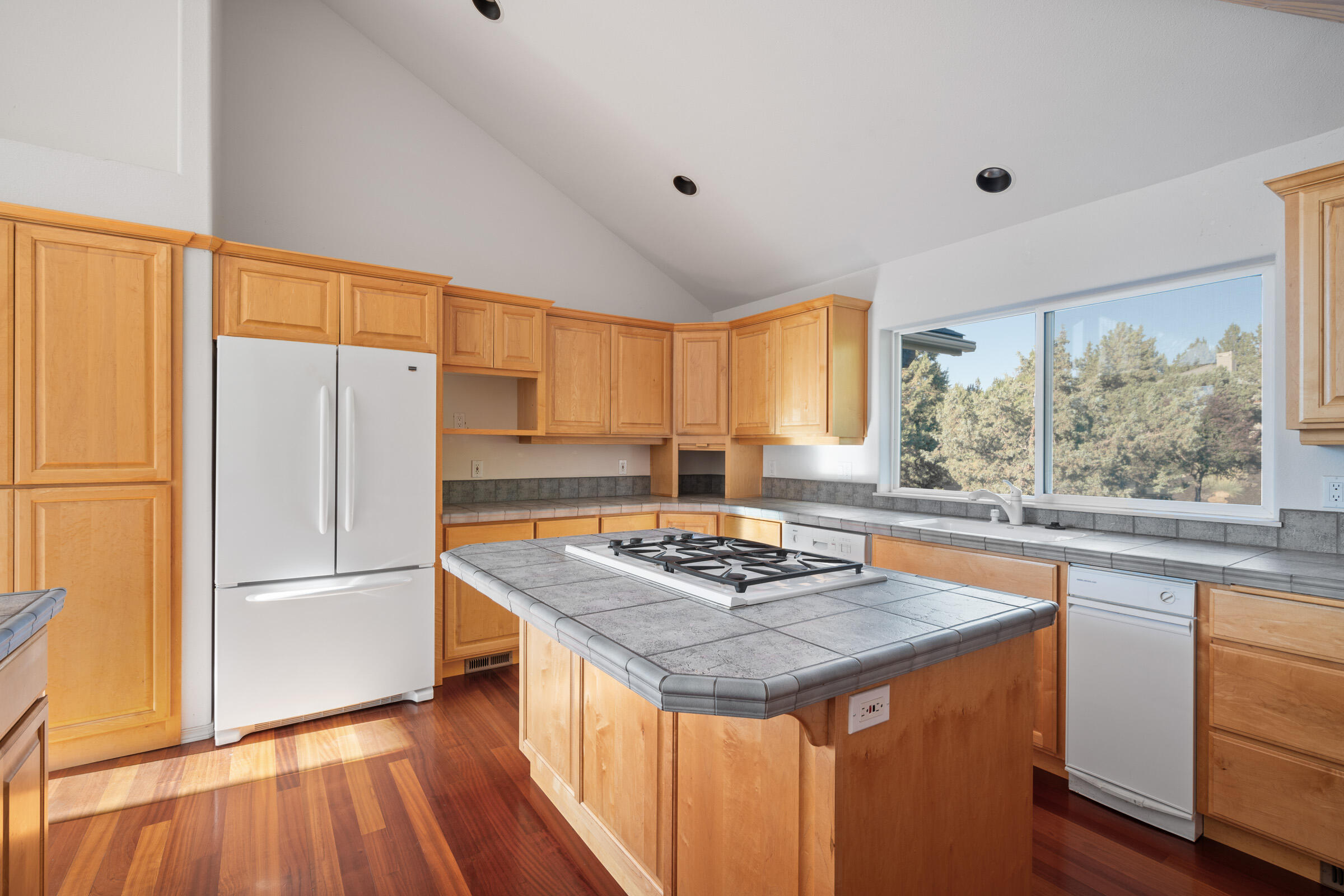 Eagle Crest - Residential