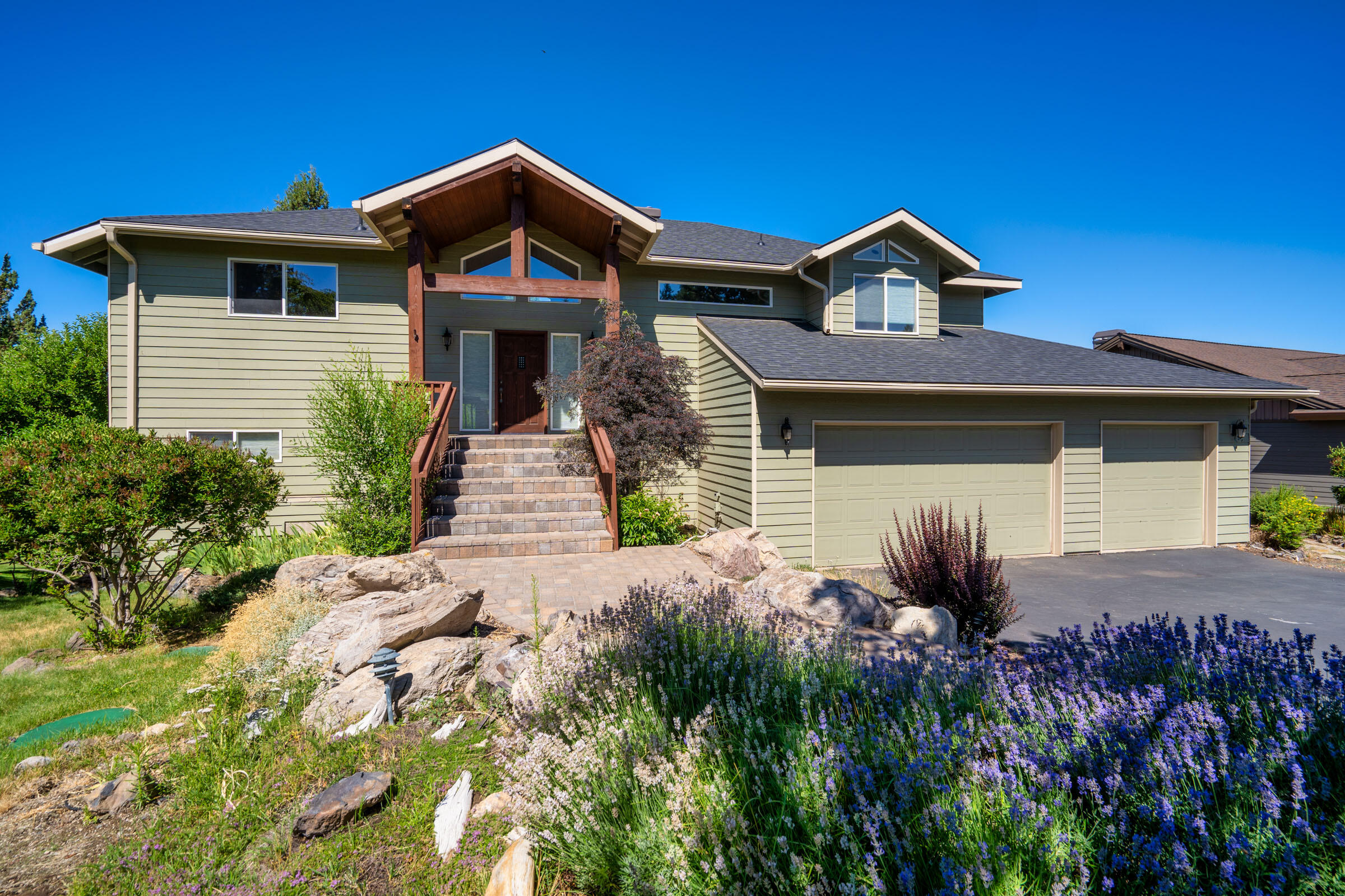 Eagle Crest - Residential