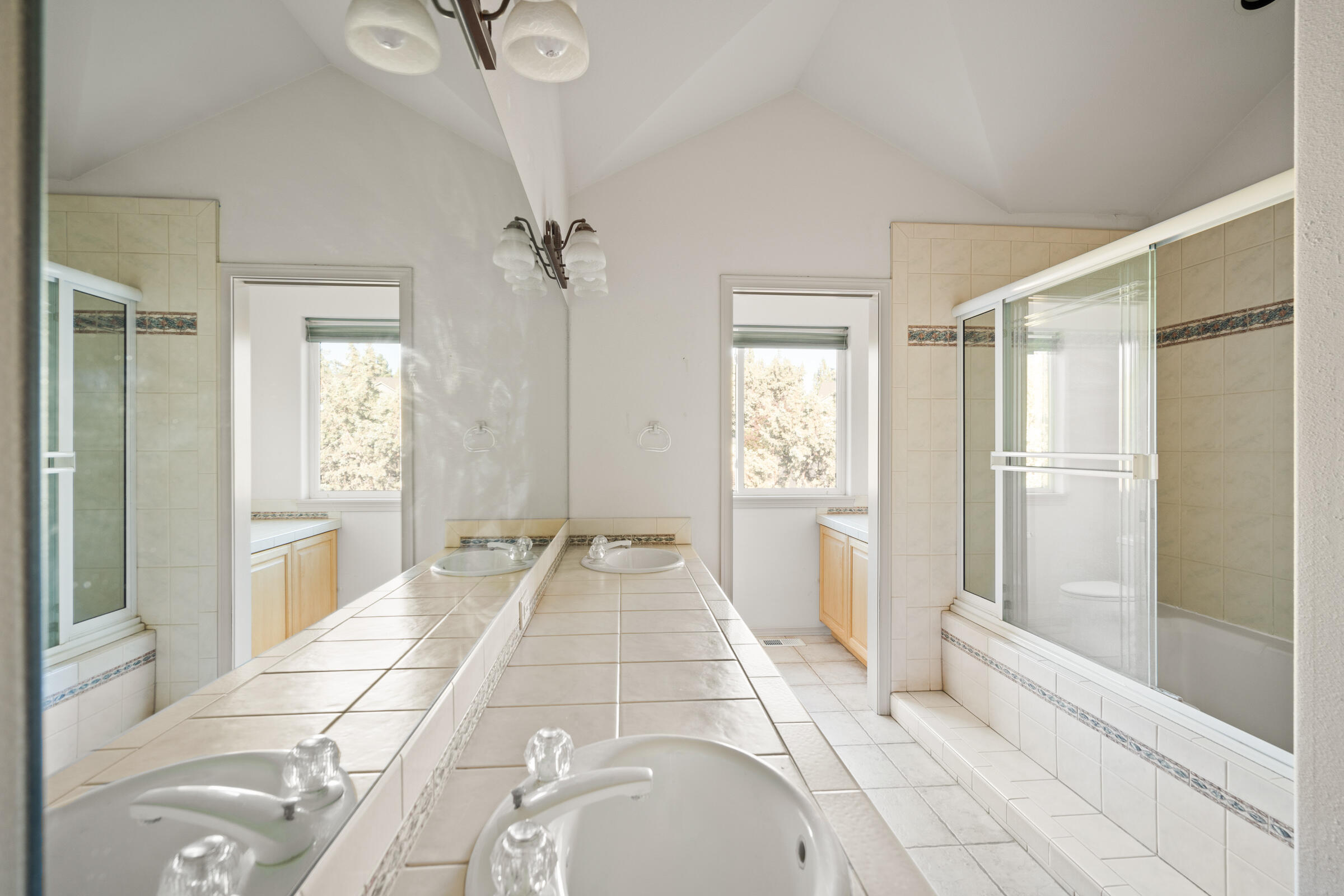 Eagle Crest - Residential