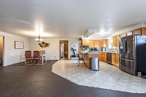 Tiny photo for 6154 John Day Highway, Ironside, OR 97908 (MLS # 220215033)