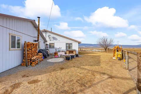 Tiny photo for 6154 John Day Highway, Ironside, OR 97908 (MLS # 220215033)