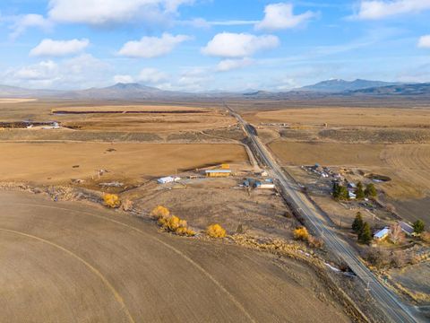 Tiny photo for 6154 John Day Highway, Ironside, OR 97908 (MLS # 220215033)