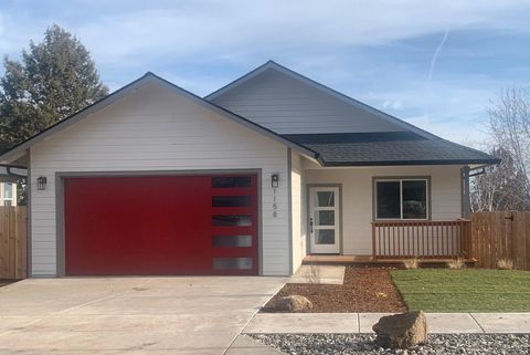 1158 W Ridge Drive Klamath Falls OR 97601