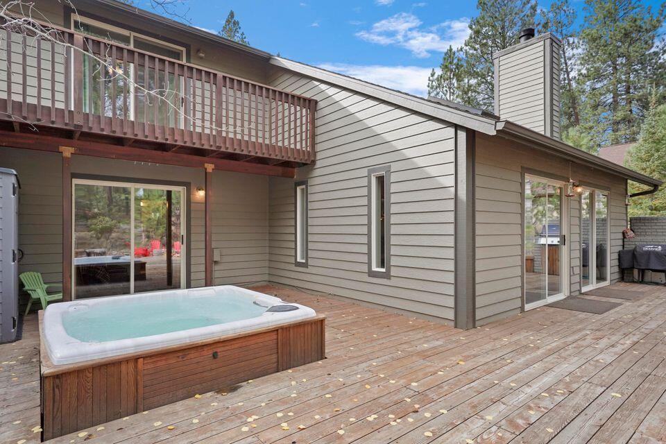 7th Mtn Golf Village - Residential