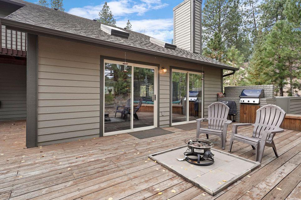 7th Mtn Golf Village - Residential