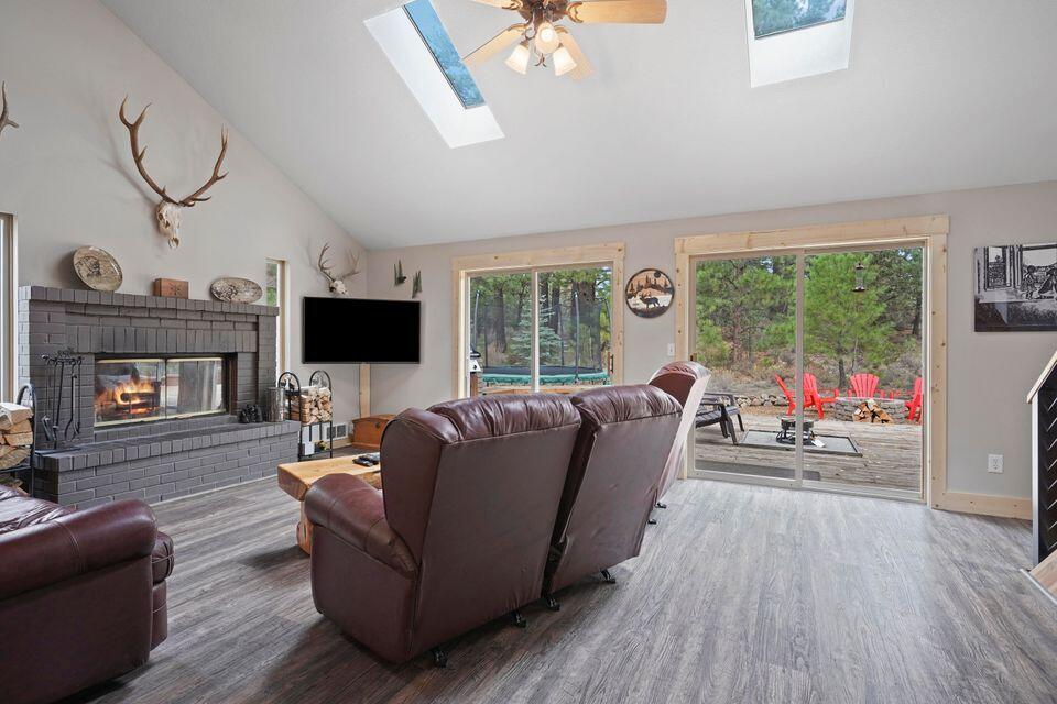 7th Mtn Golf Village - Residential