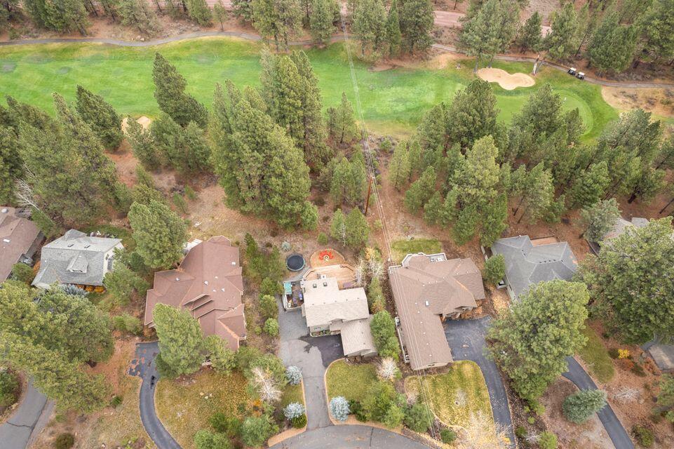 7th Mtn Golf Village - Residential