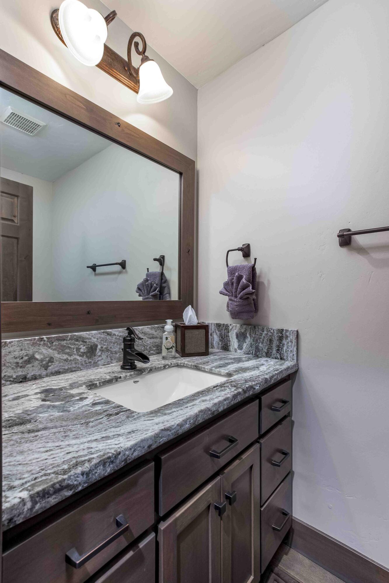 Fairway Point Villag - Residential