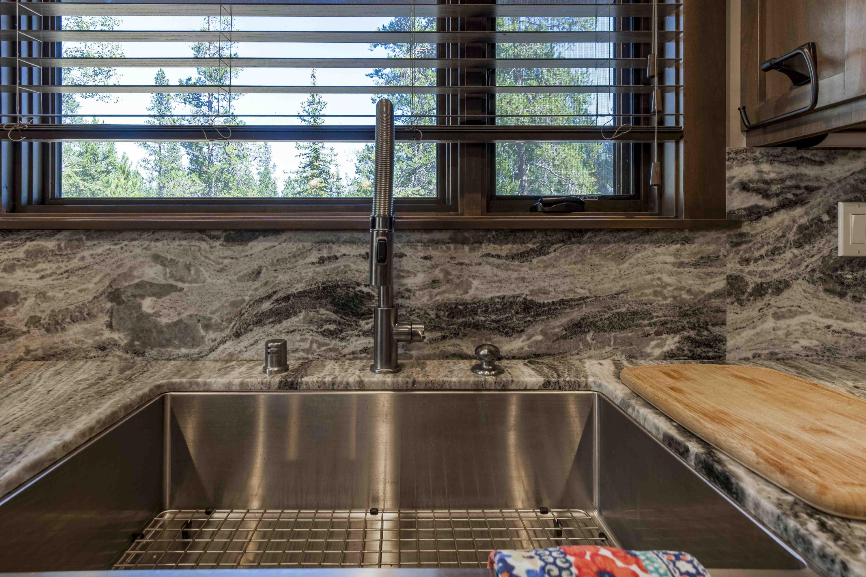 Fairway Point Villag - Residential