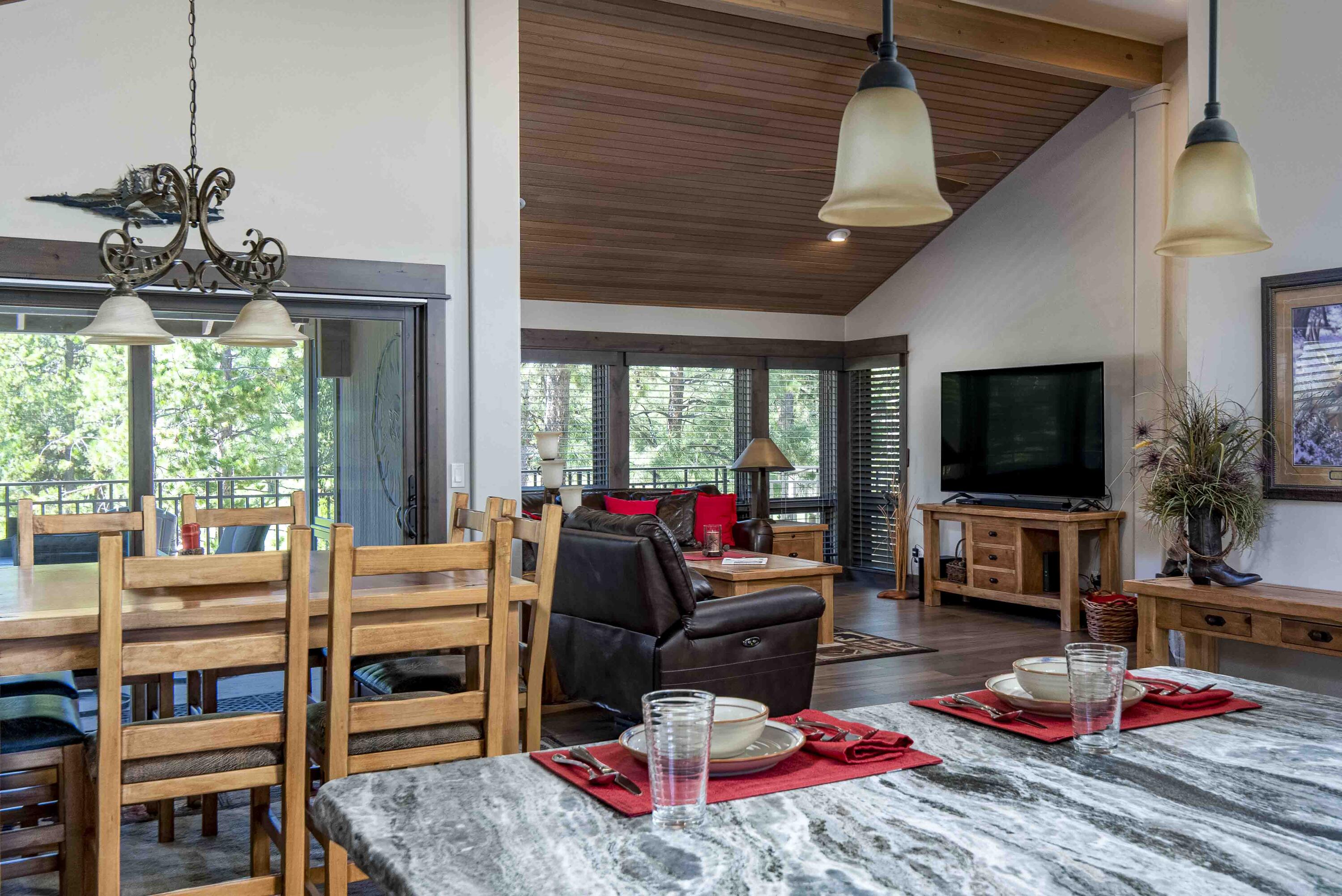 Fairway Point Villag - Residential