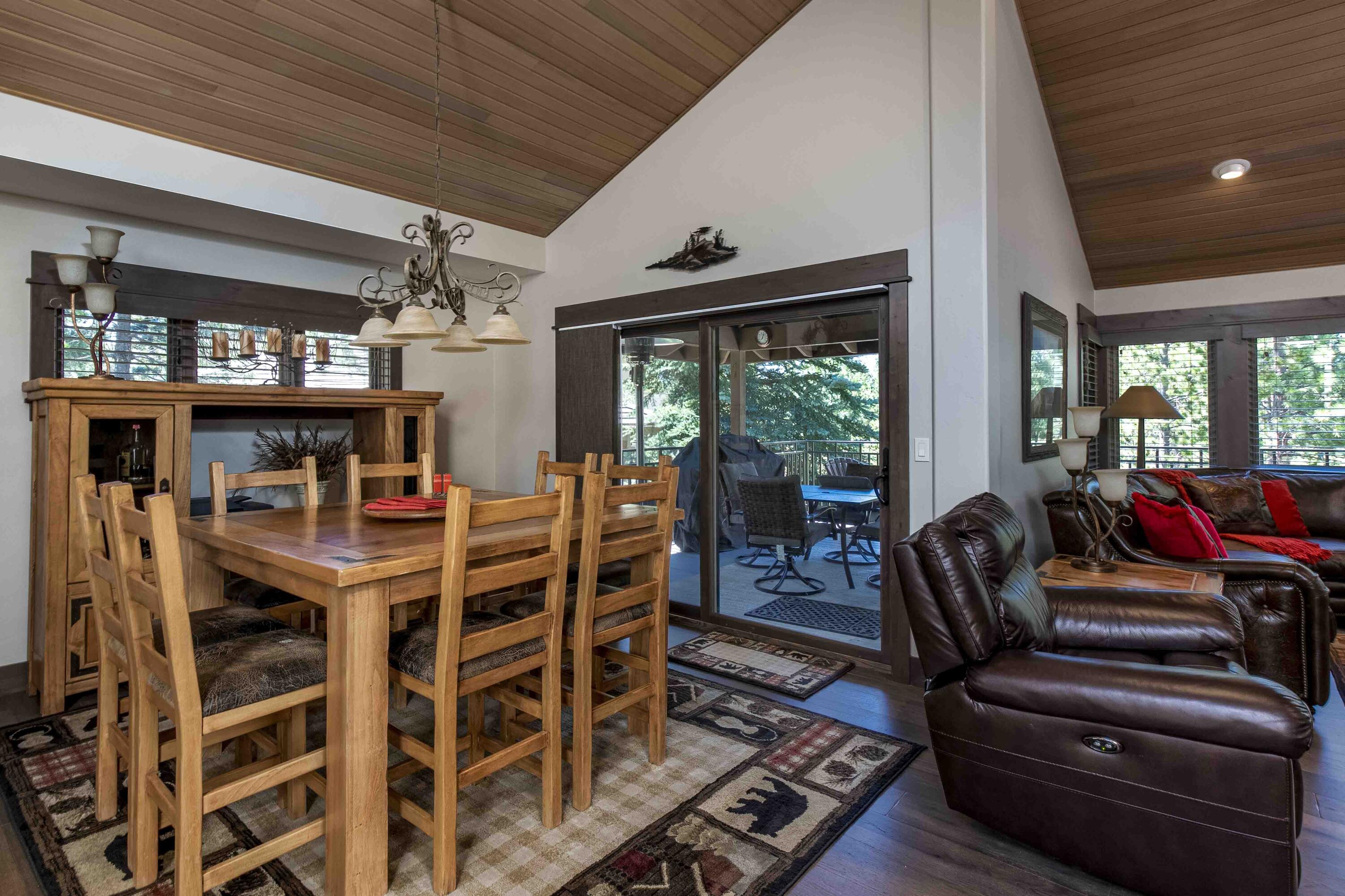 Fairway Point Villag - Residential