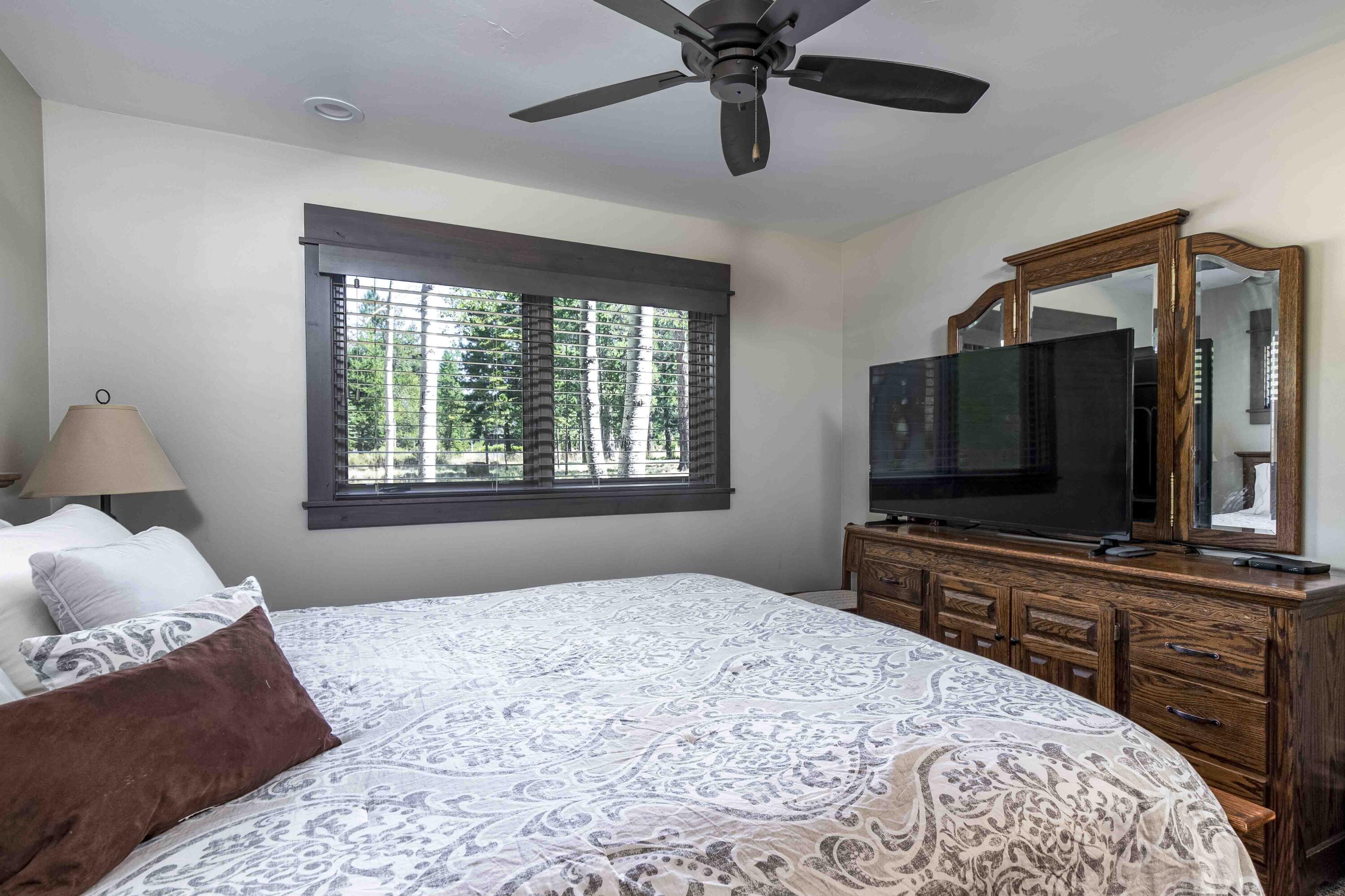 Fairway Point Villag - Residential