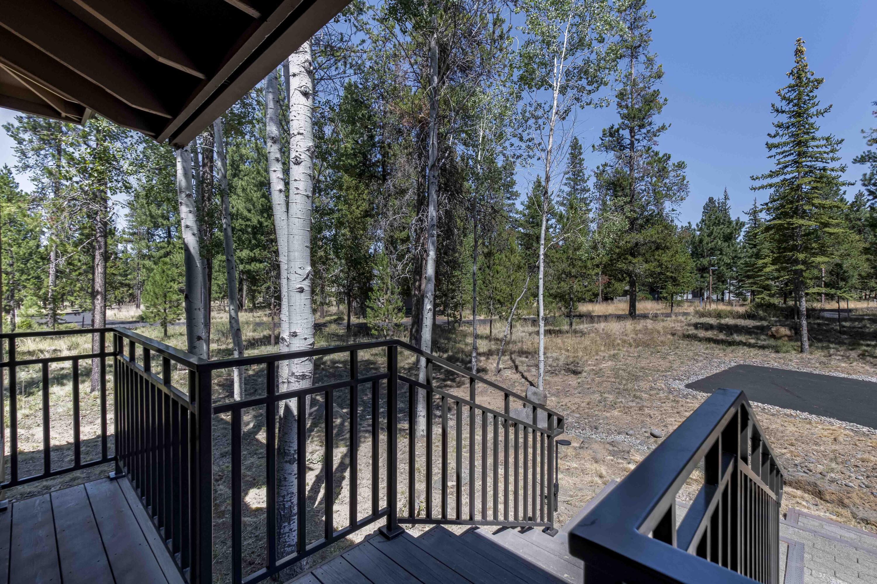 Fairway Point Villag - Residential